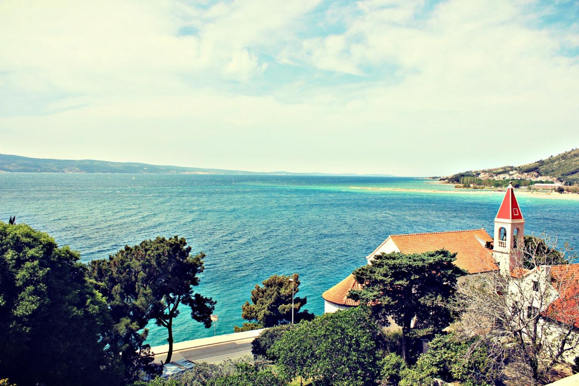 Apartments Mimac Omis Exterior photo
